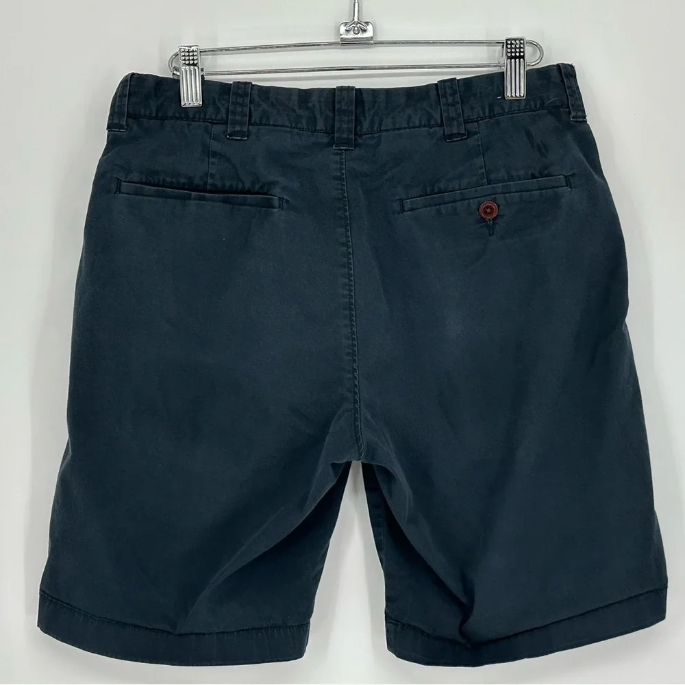 #290-‎ J. Crew Men's Dark Blue Flat Front Shorts